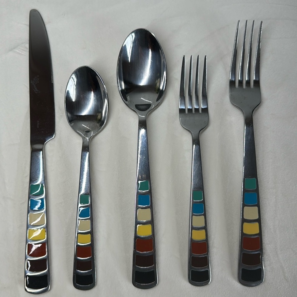17 pieces Fiesta Ware Silverware masquerade rainbow lot